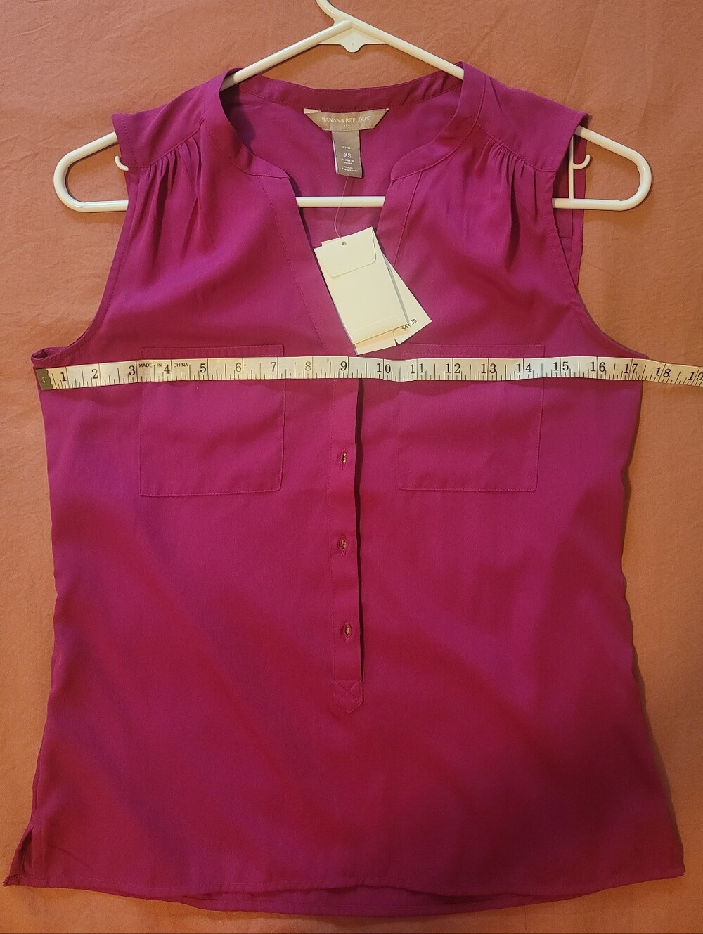 Banana Republic Pink Petite Sleeveless Blouse - Picture 8 of 8